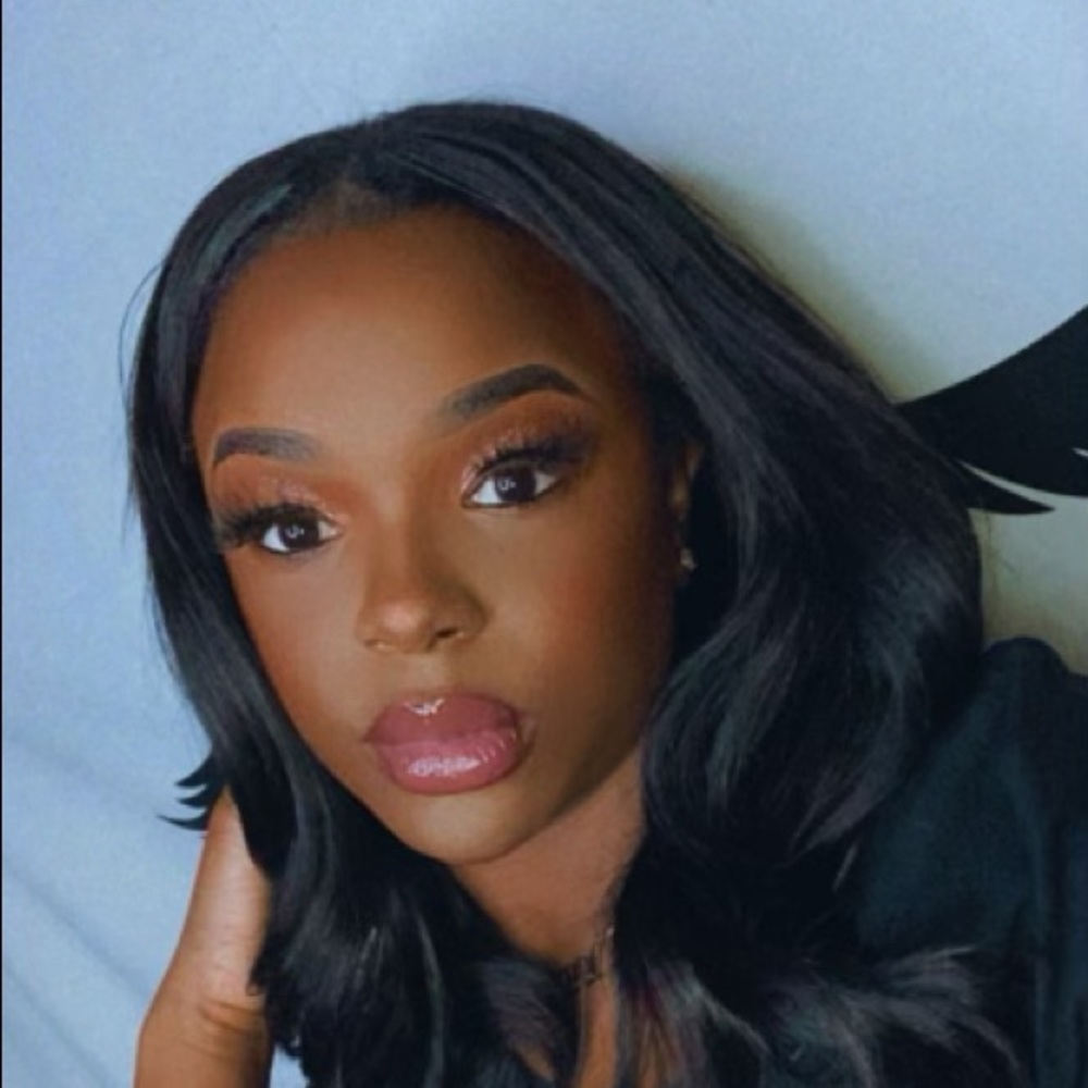 Meet your Posher, Mechie